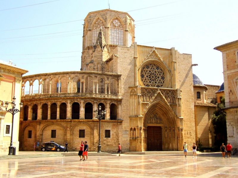 File:Valencia-Cathedral-Spain.jpg